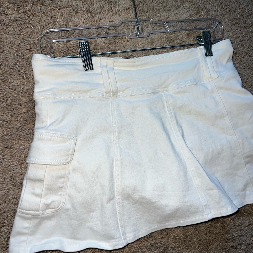 White utility cargo skirt/skirt